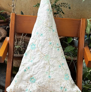 Organic pillow (Back Rest – Triangular)